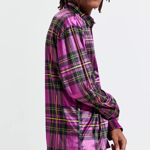 URBAN OUTFITTERS | NWOT | Plaid Zipper Long Sleeve Velour Button-Down Shirt - Picture 5 of 10